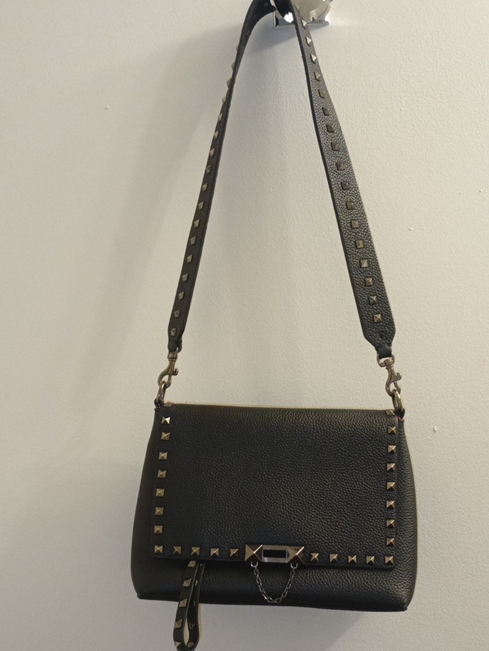 Tiffany & Fred Paris Genuine Leather Handbag!